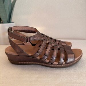 Dansko Copper Metalic Multi Strap Low Wedge Comfy Sandals Women’s EU39 US8.5-9